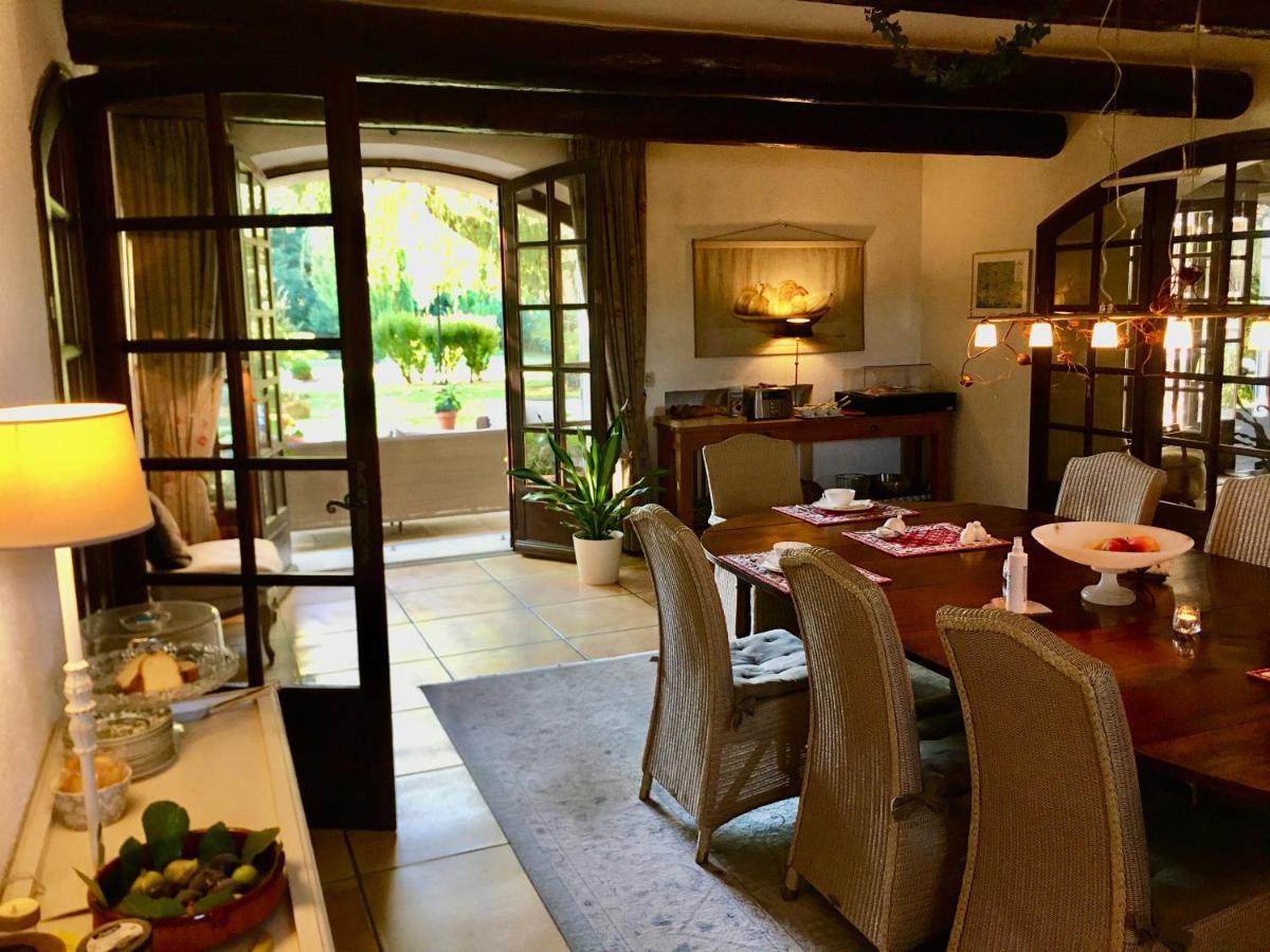 Villa Mas St Jean 노베스 외부 사진