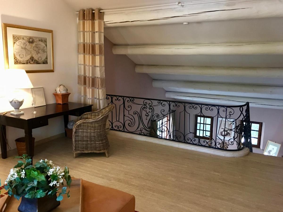 Villa Mas St Jean 노베스 외부 사진