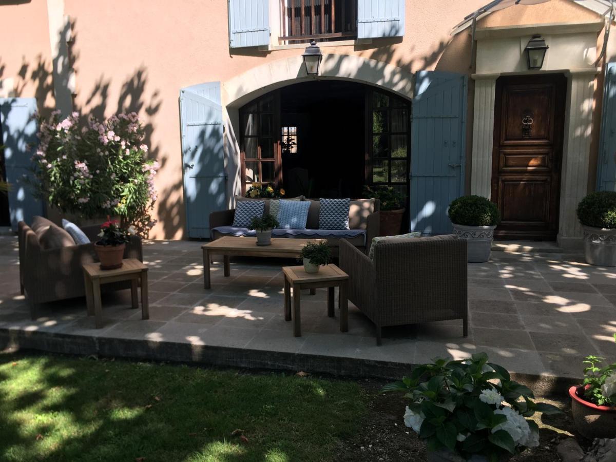 Villa Mas St Jean 노베스 외부 사진